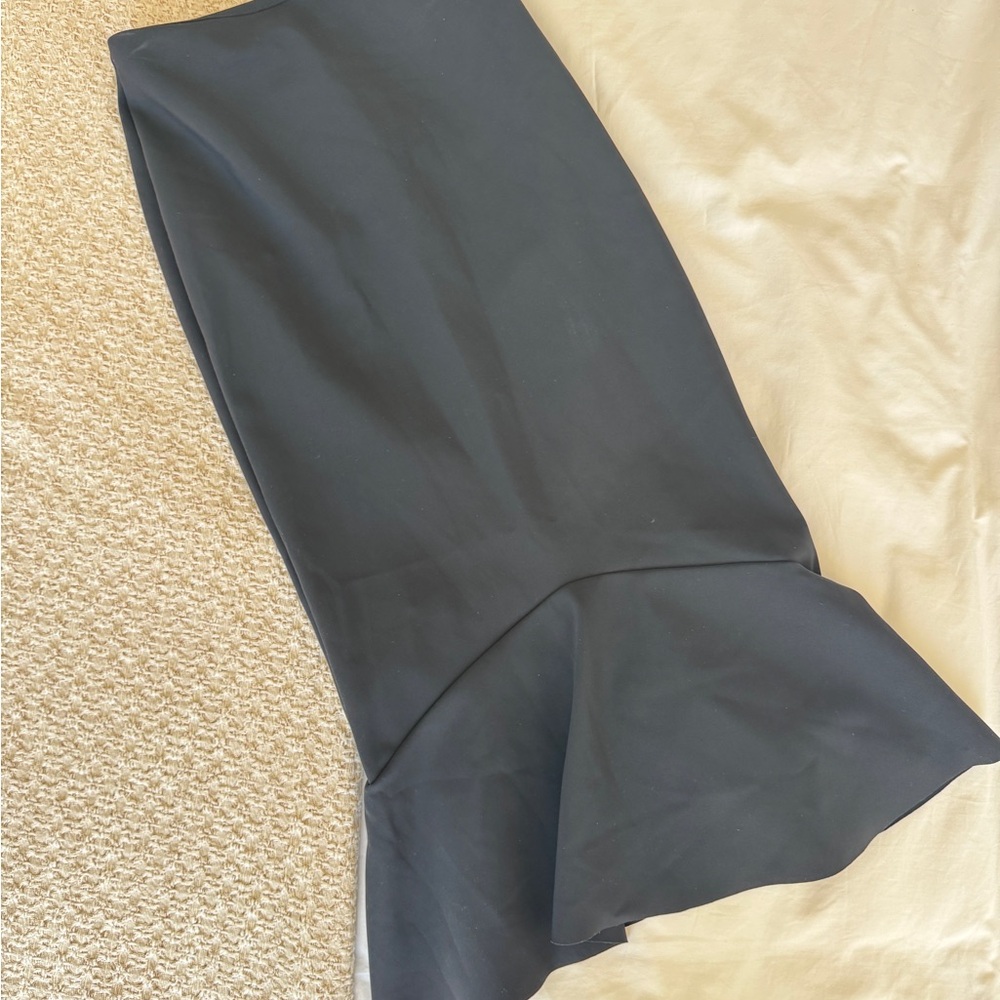 GRETA CONSTANTINE - Chic Black Pencil Skirt